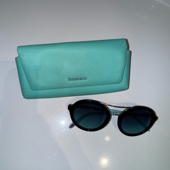 Tiffany & Co. Black circle Sunglasses with Teal Case